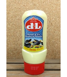 D&L Mussle & Fish Sauce 300 ml (squeezable bottle)
